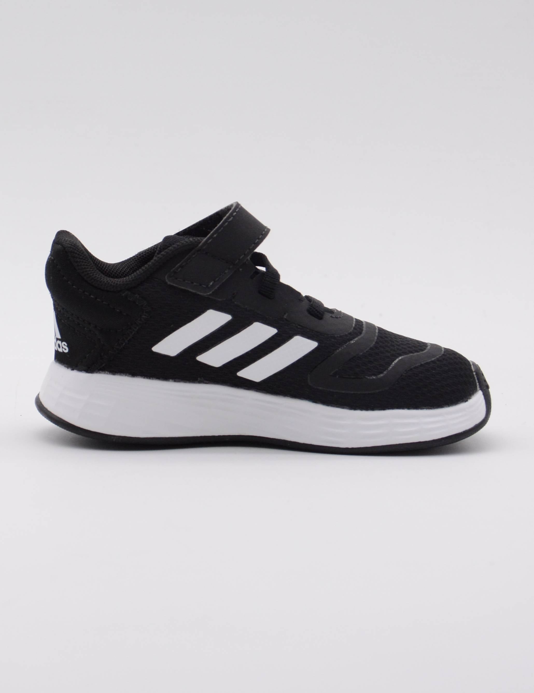 ADIDAS DEPORTIVO NEGRO VELCRO