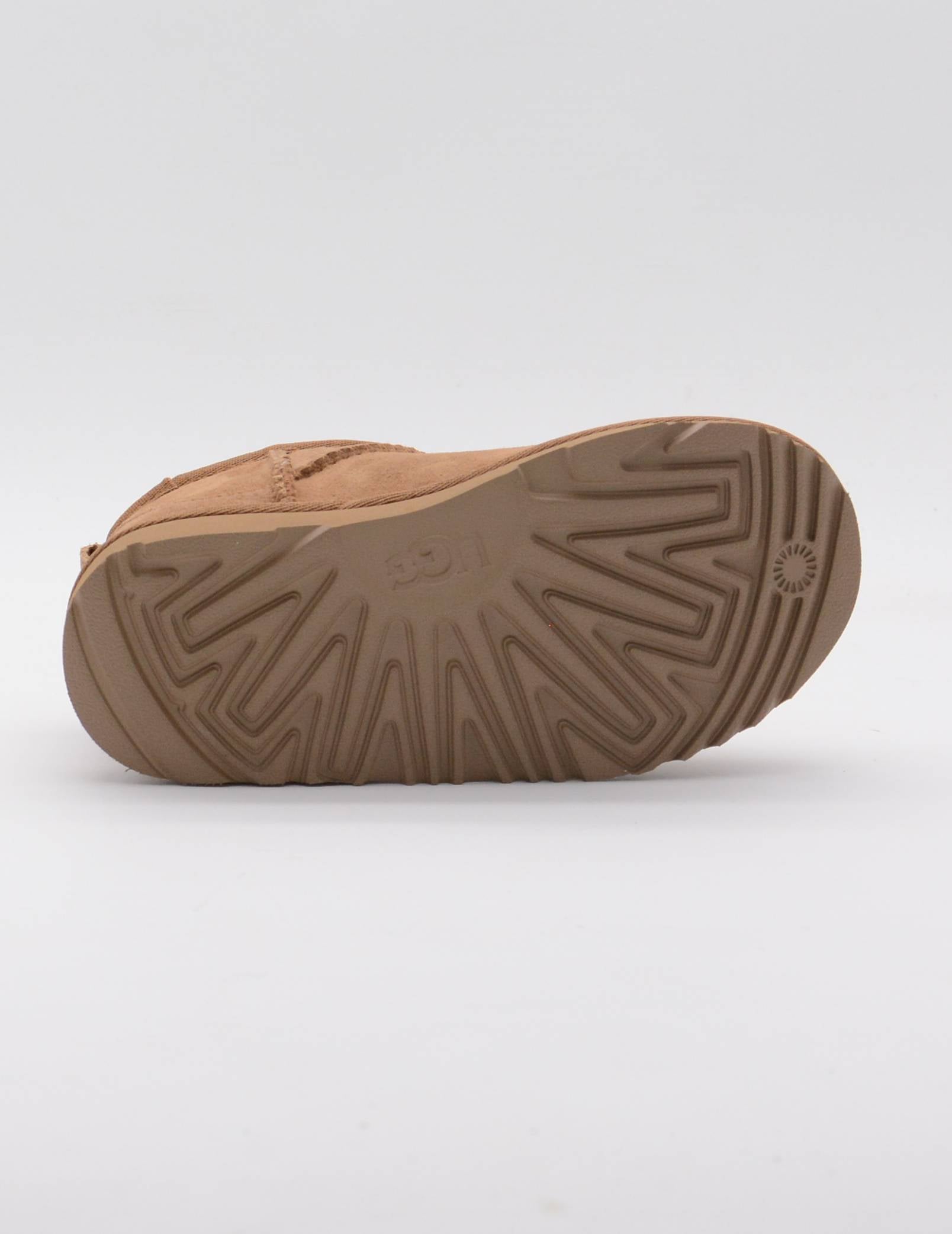 UGG ULTRA MINI CHESNUT NIÑOS