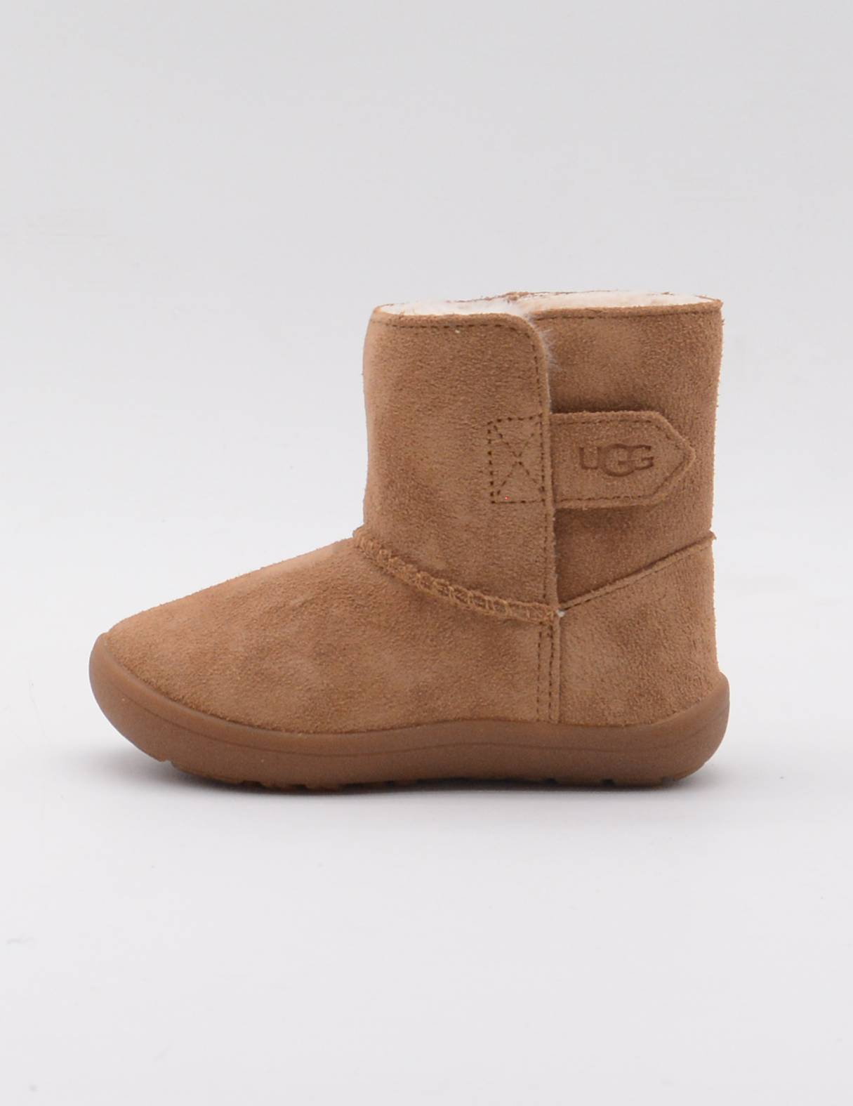 UGG 1157634T CHESNUT