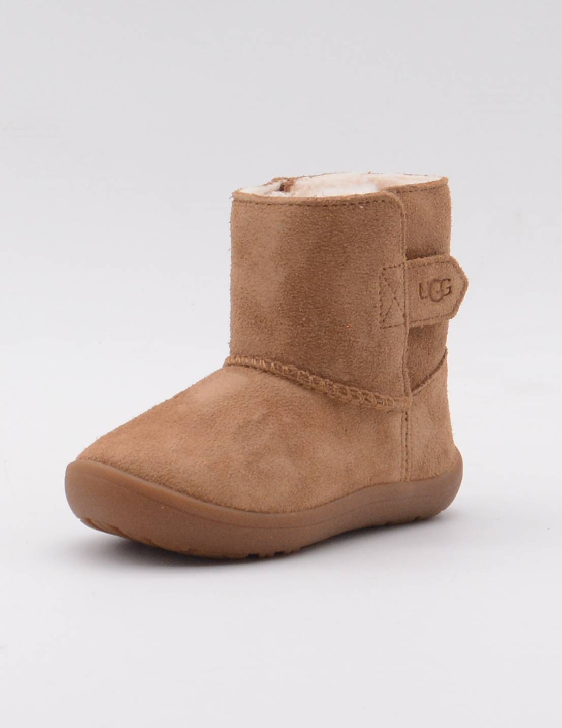 UGG 1157634T CHESNUT