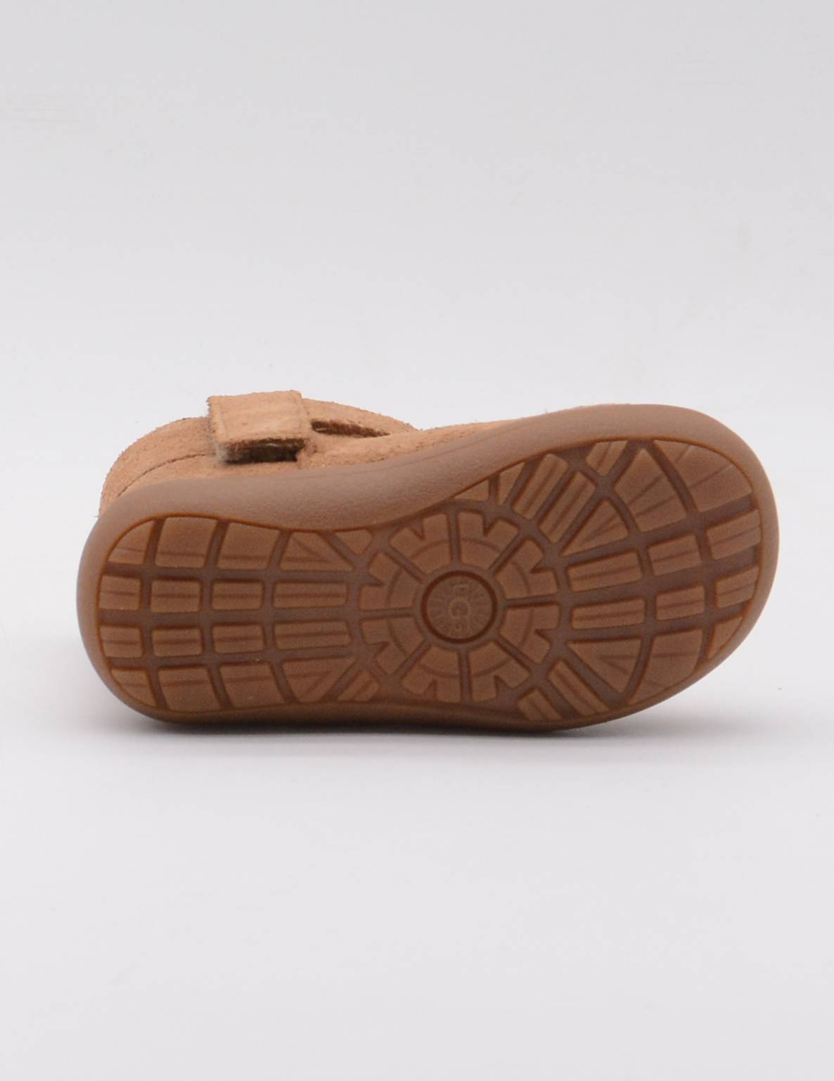 UGG 1157634T CHESNUT