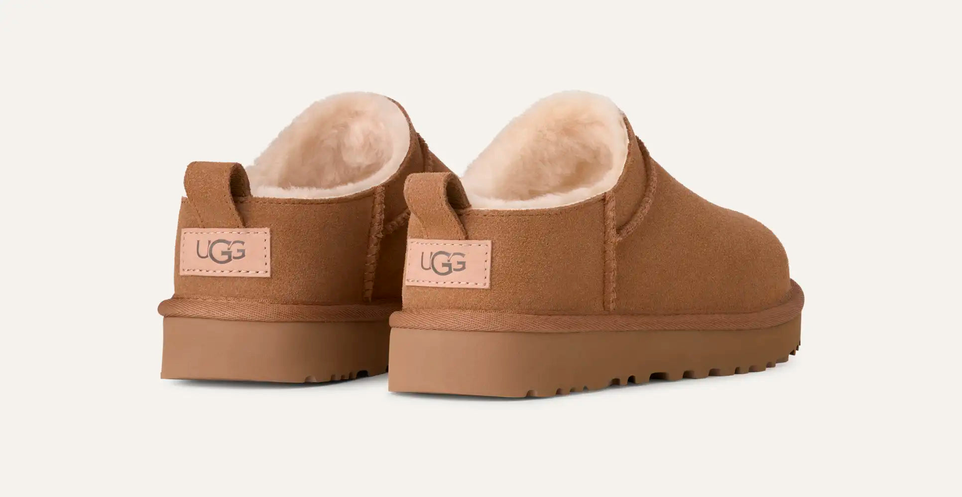 UGG CLASSIC MICRO CHESNUT BOTAS