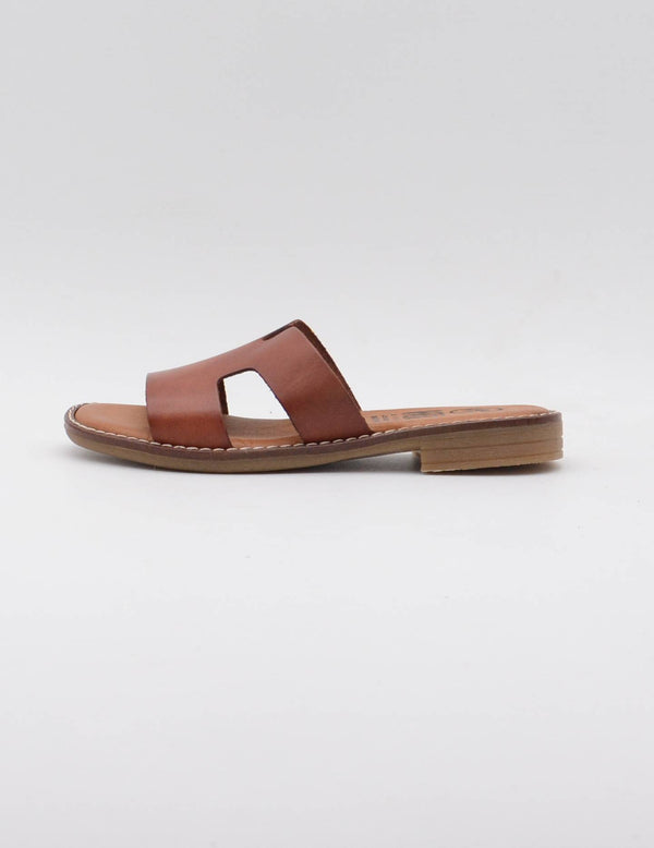 HEE SANDALIA 25300 CUERO