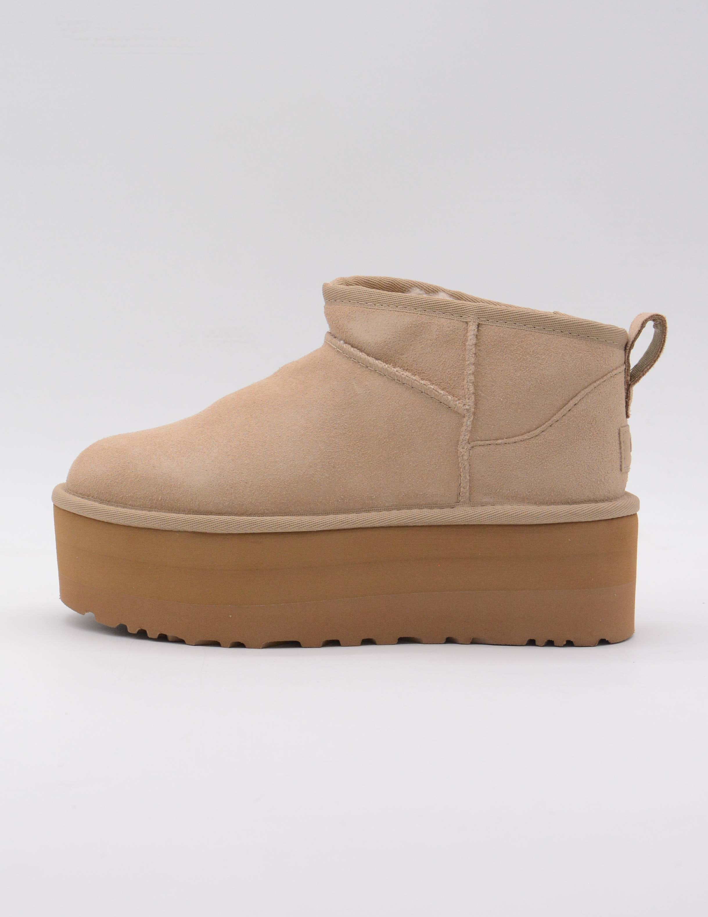 UGG 1135092 SAND ULTRA MINI PLATAFORMA