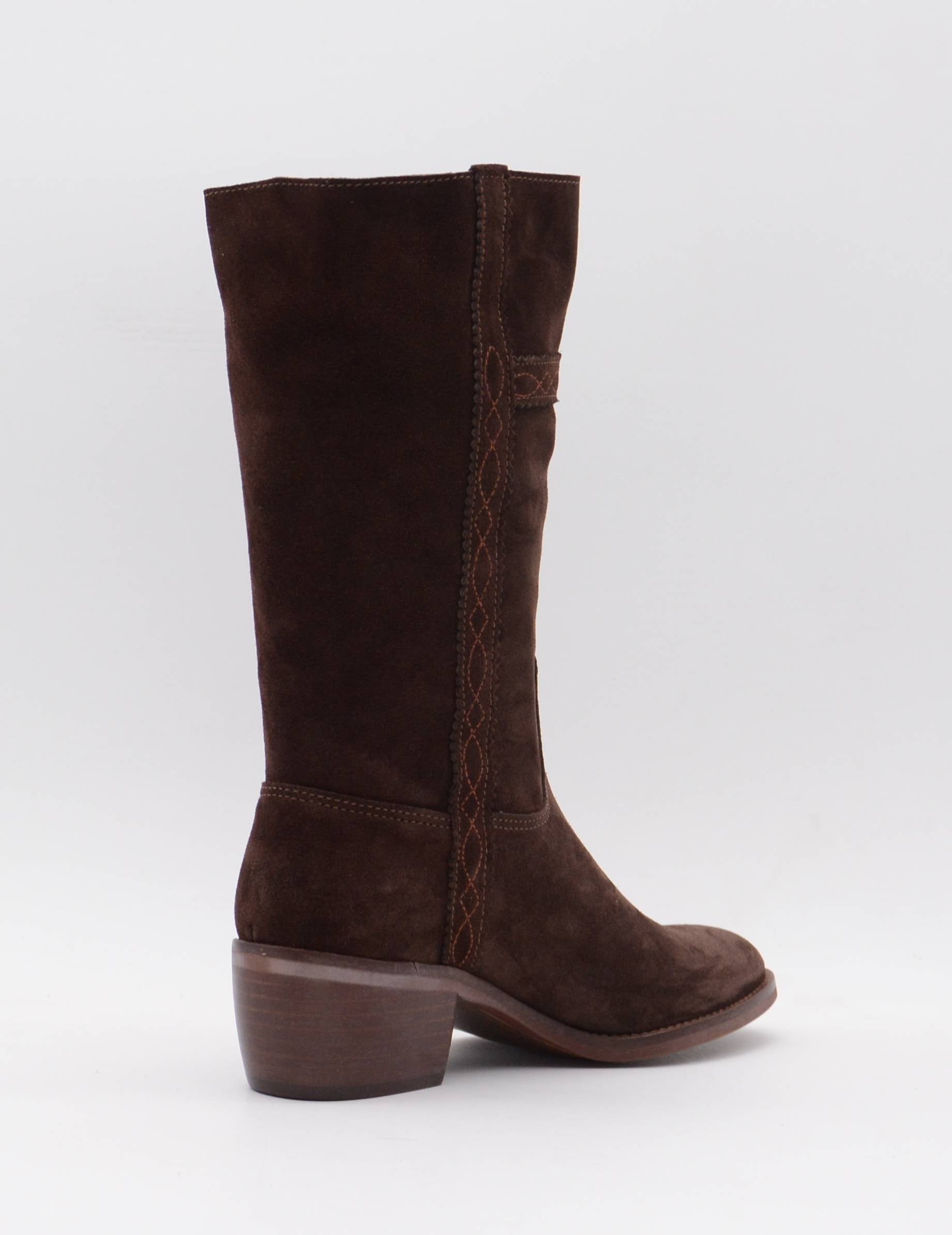 DAKOTA BOTA 3/4 RECTA CHOCOLATE TACON MEDIO 476