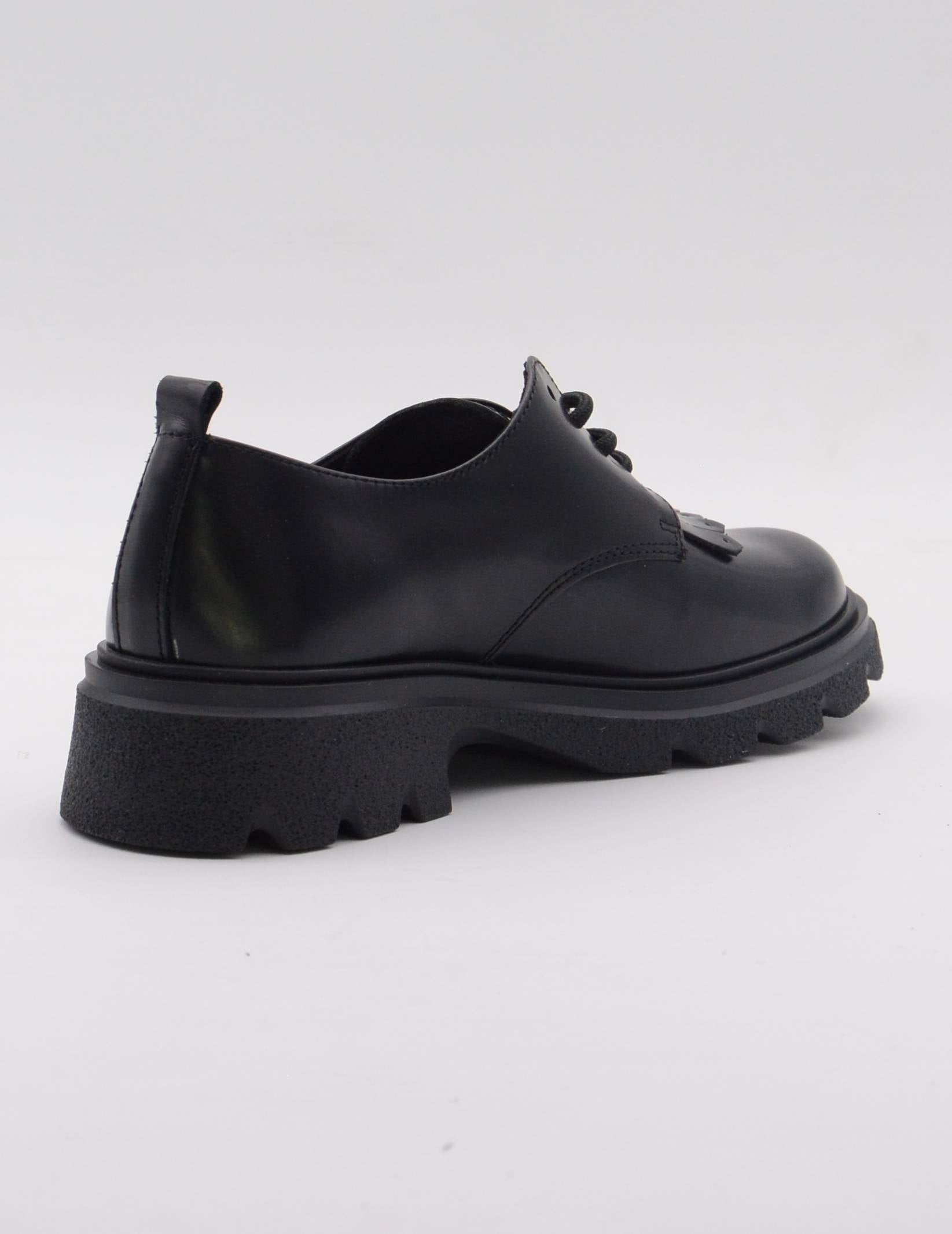 PABLOSKY 869011 ZAPATO CORDON NEGRO