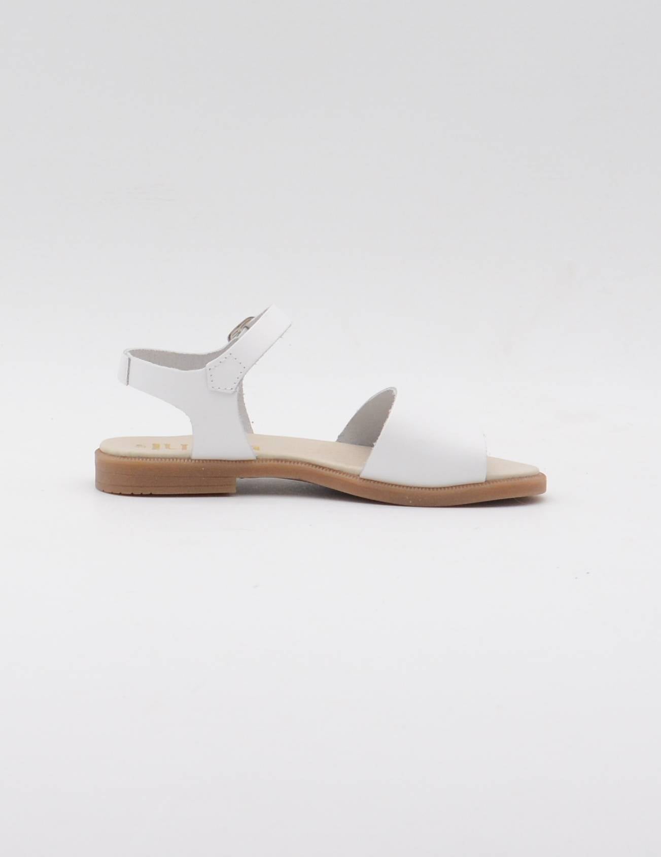 MP10035 SANDALIA BLANCA HEBILLA