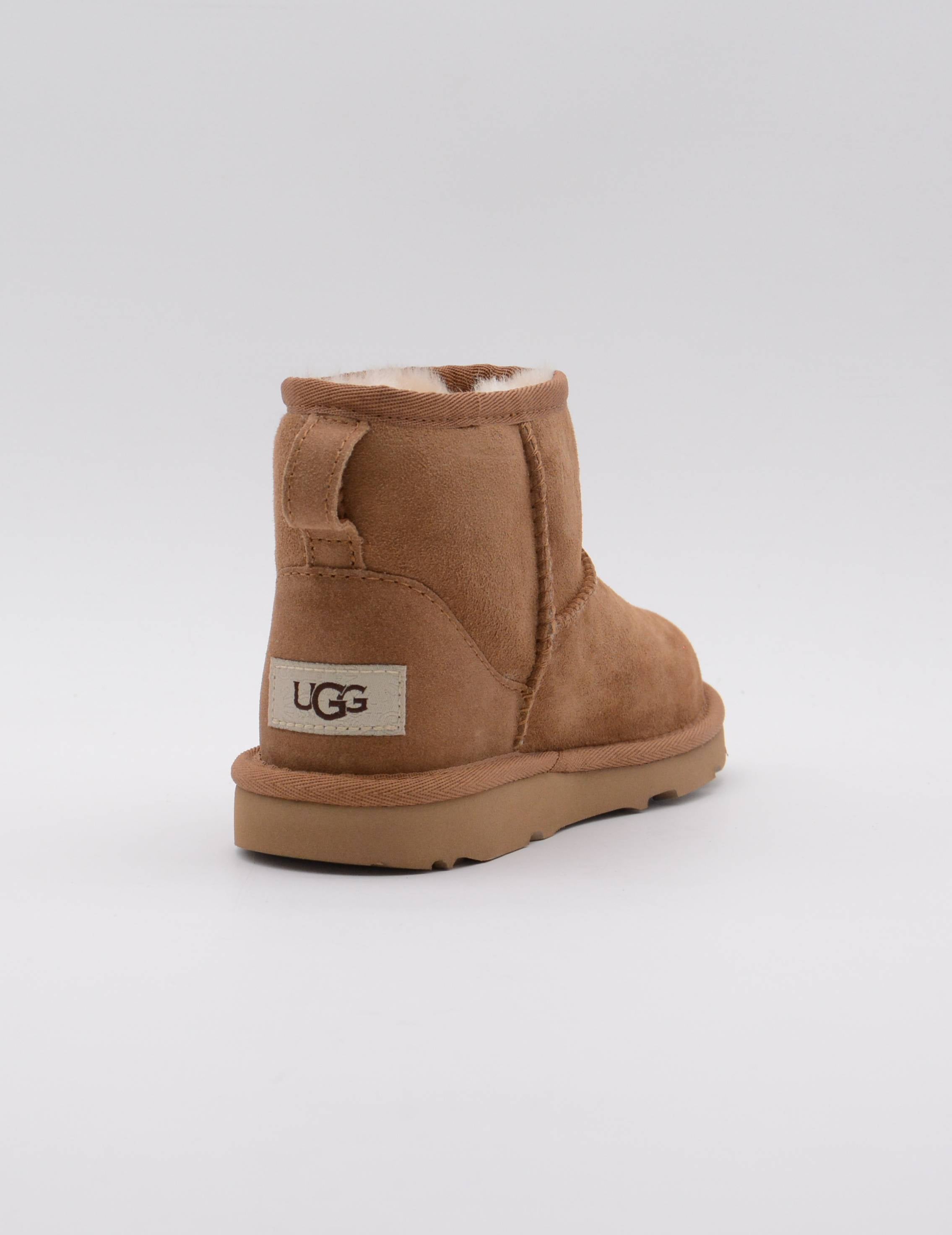 UGG 1017715K CHESNUT